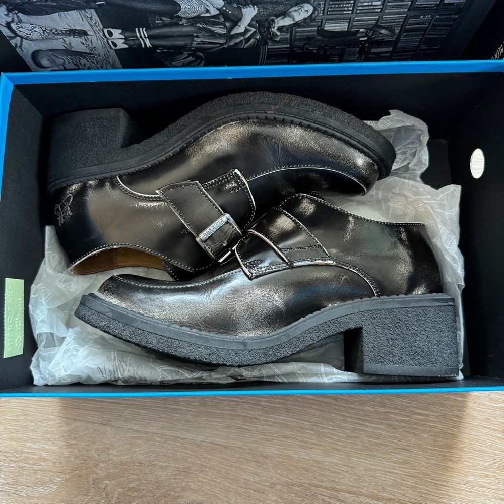 John Fluevog Buckle Shoe - Picture 7 of 16